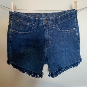 Lee Denim Mid-rise short, hand frayed raw hem.
